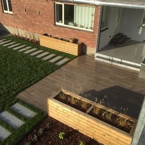 Jardin complet avec piscine